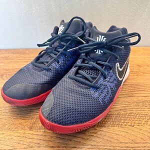 Nike Kyrie Irving Flytrap II USA 7Y Basketball Sneakers Shoes Sports Boys Women